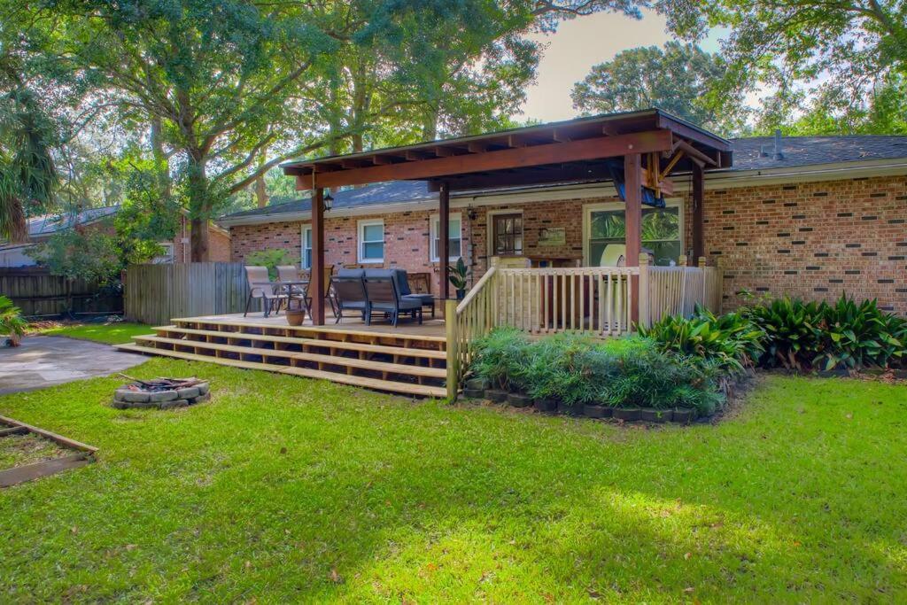 Charming Home Near Folly & Downtown Charleston Exterior foto